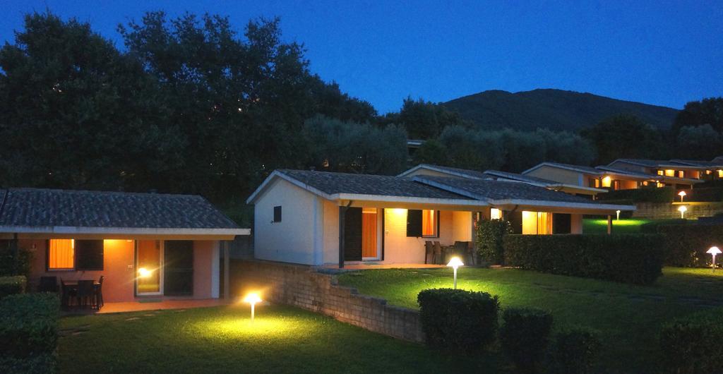 Oasimaremma Village Скарліно Екстер'єр фото